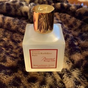 Authentic Baccarat rouge 540 hair mist.